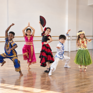 Danses & cultures du monde (6-9 ans) AM